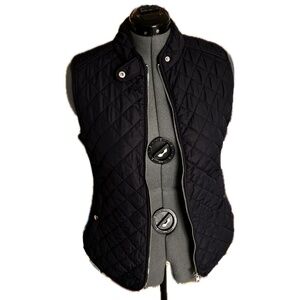 Navy Puffer Vest